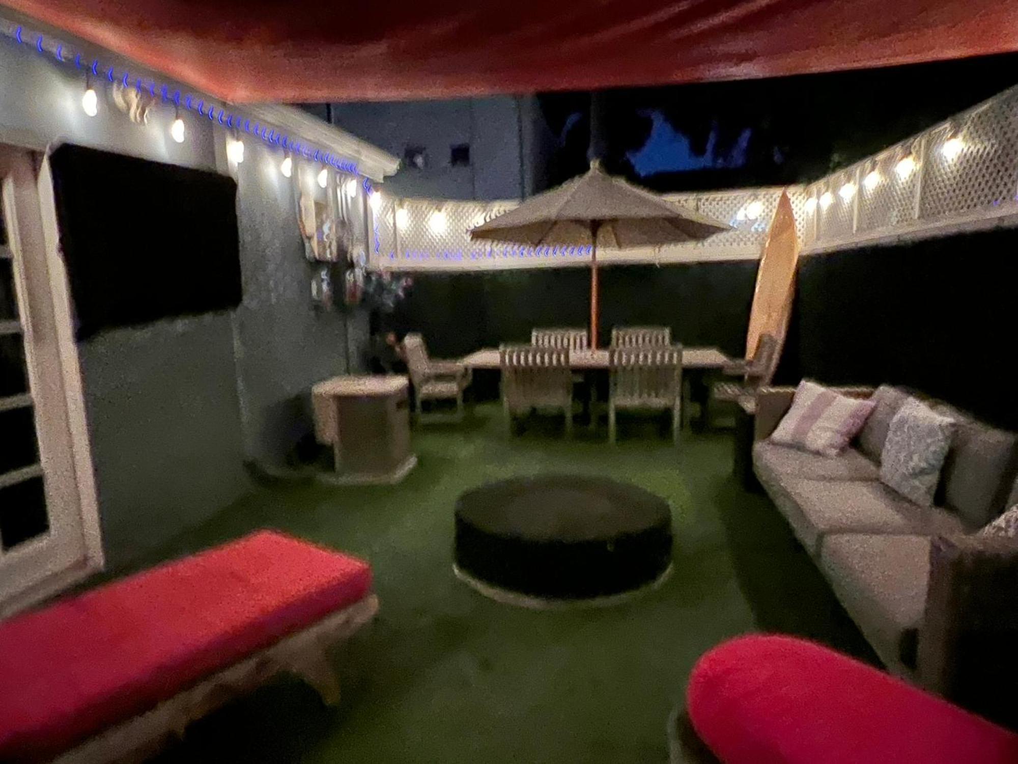 Chic Venice Beach Bungalow Steps From The Canals & Beach Λος Άντζελες Εξωτερικό φωτογραφία