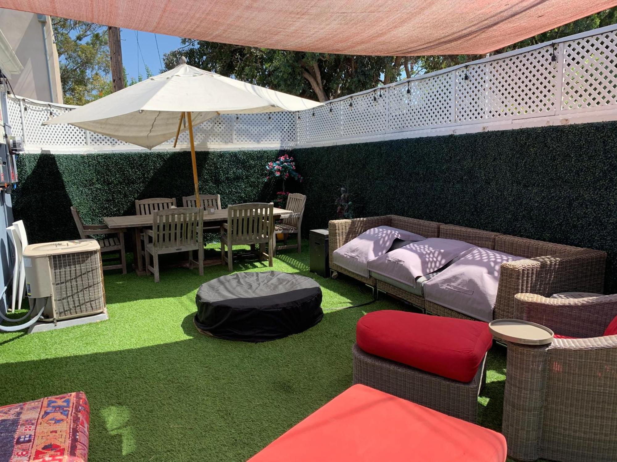 Chic Venice Beach Bungalow Steps From The Canals & Beach Λος Άντζελες Εξωτερικό φωτογραφία