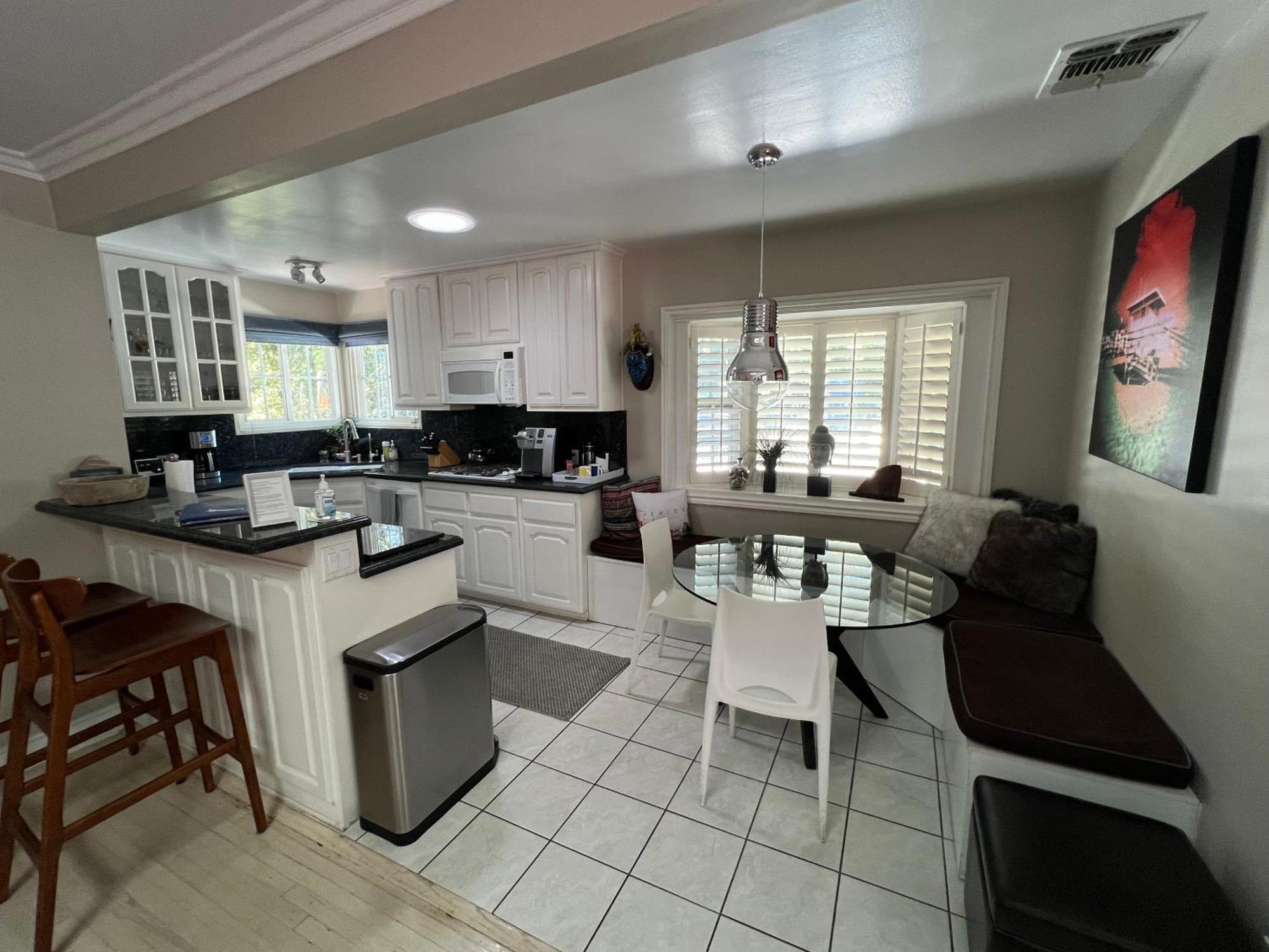 Chic Venice Beach Bungalow Steps From The Canals & Beach Λος Άντζελες Εξωτερικό φωτογραφία